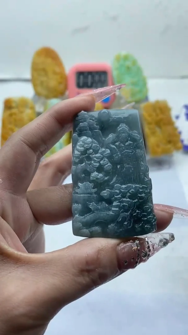 【闪购商品】翡翠颈饰未镶嵌挂件