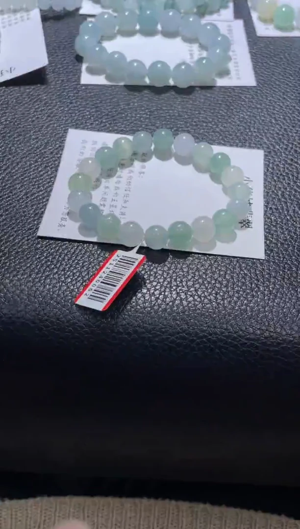 未镶嵌定制翡翠w****e翡翠手串