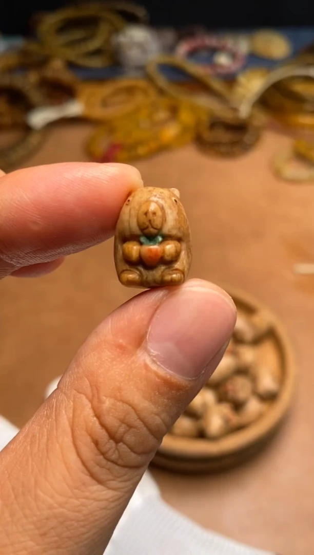 其他牛骨P173-卡皮巴拉2个-有棕裂