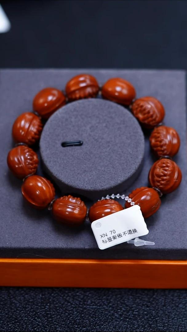 吊坠橄榄核小***.橄榄核