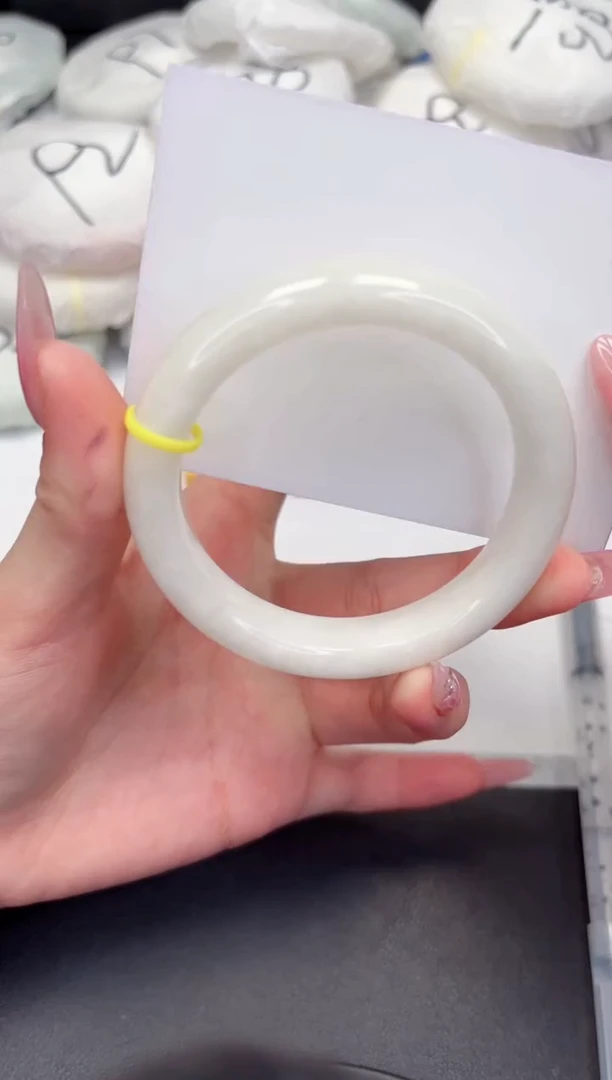 【闪购商品】和田玉（糖玉）手镯未镶嵌75-54.9