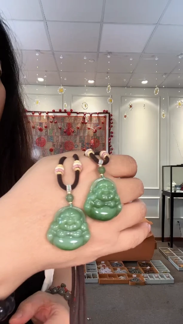 【闪购商品】和田玉吊坠(不含链)未镶嵌佛公吊坠（赠绳）多样性发其一