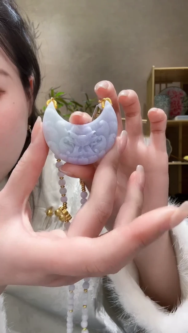 【闪购商品】翡翠颈饰未镶嵌吊坠