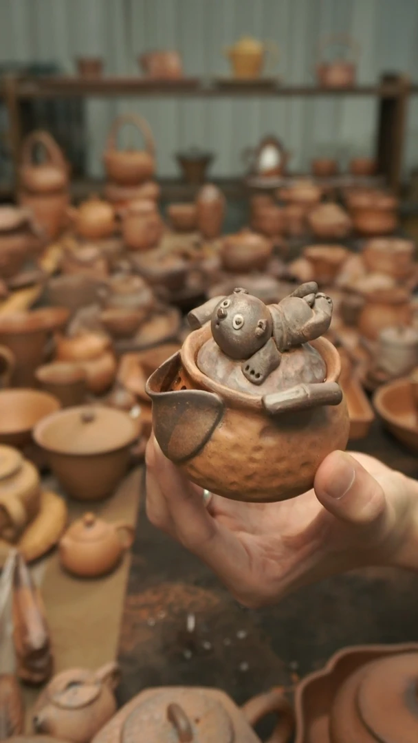 老岩泥原矿料  小熊猫手抓宝瓶