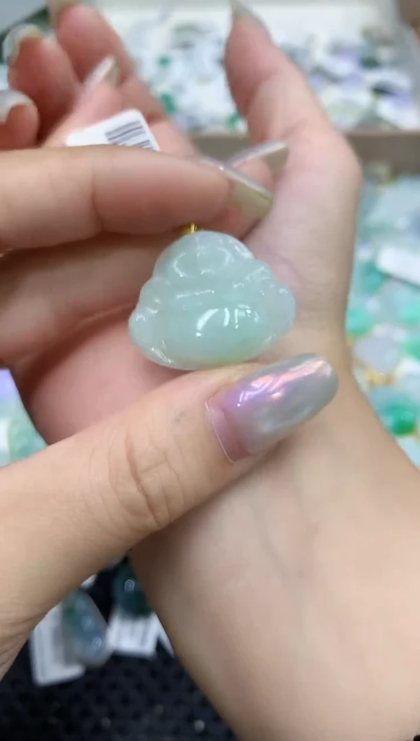 颈饰18K金镶嵌翡翠11111111