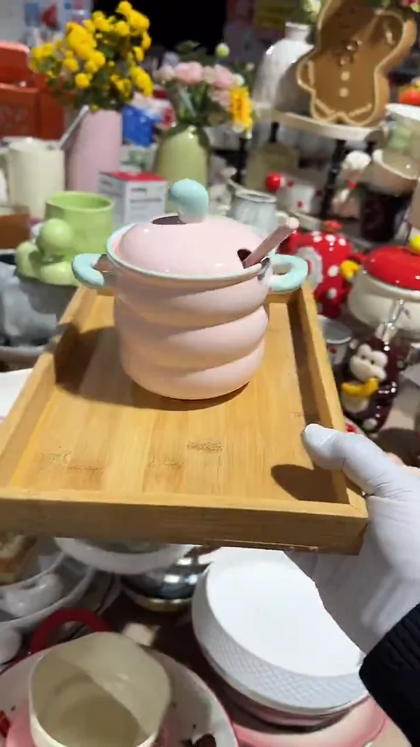 陶瓷带盖罐子带勺子微瑕 凑满20元包邮