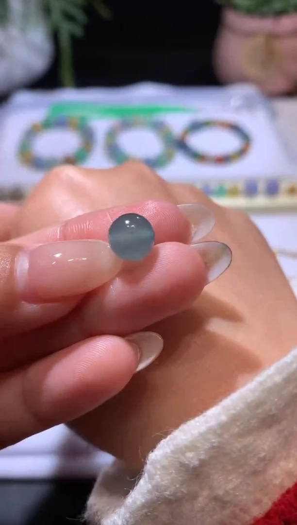 【闪购商品】定制翡翠未镶嵌8卡珠子1500+150