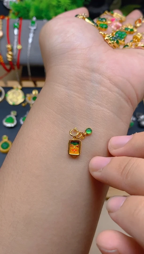 吊坠(不含链)银S925镶嵌翡翠扎吉拉母