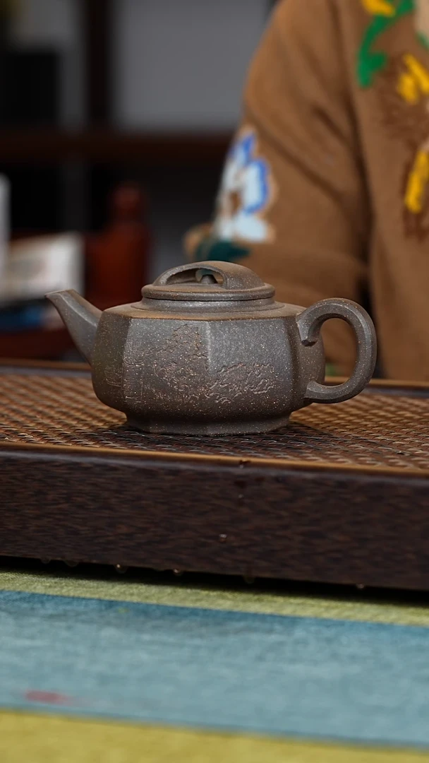 【闪购商品】紫砂茶壶八方牛盖300毫升