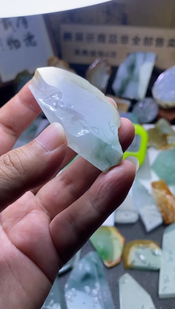 未镶嵌定制翡翠上****门翡翠拍