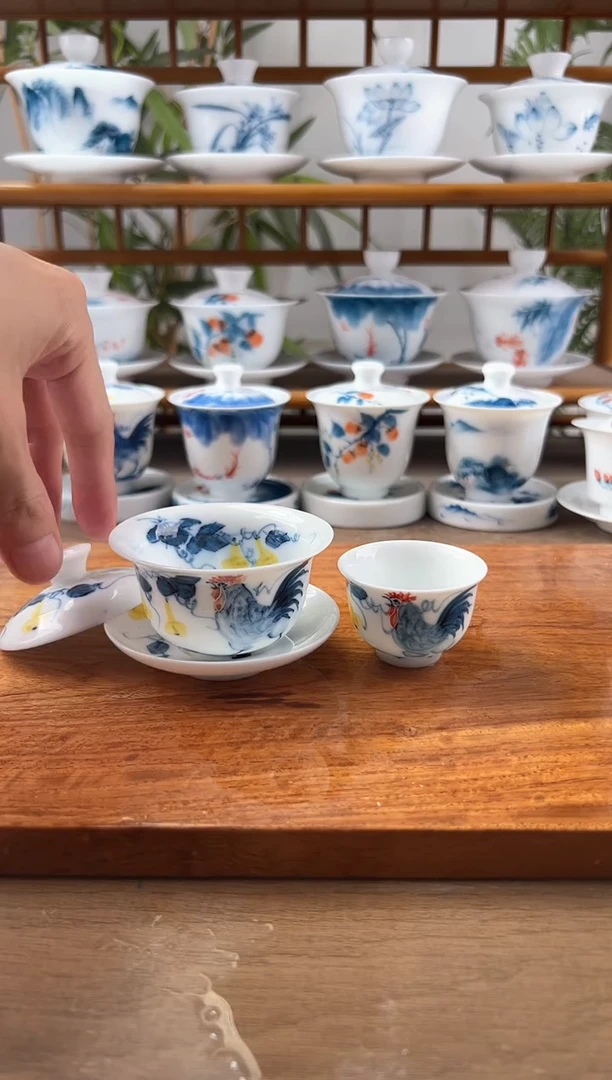 微瑕公鸡带内绘80ml三才盖碗+小美人杯1个