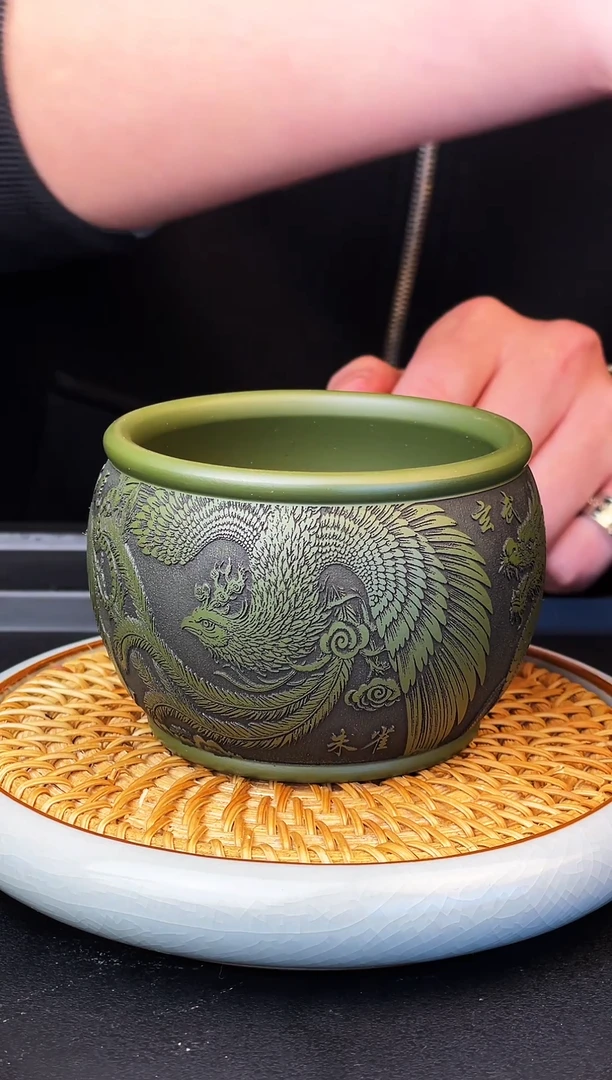 四象同辉  泥中翡翠  主人杯