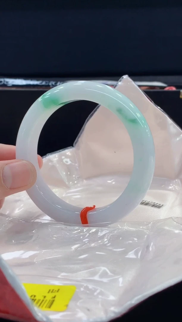 未镶嵌手镯翡翠翡翠手镯