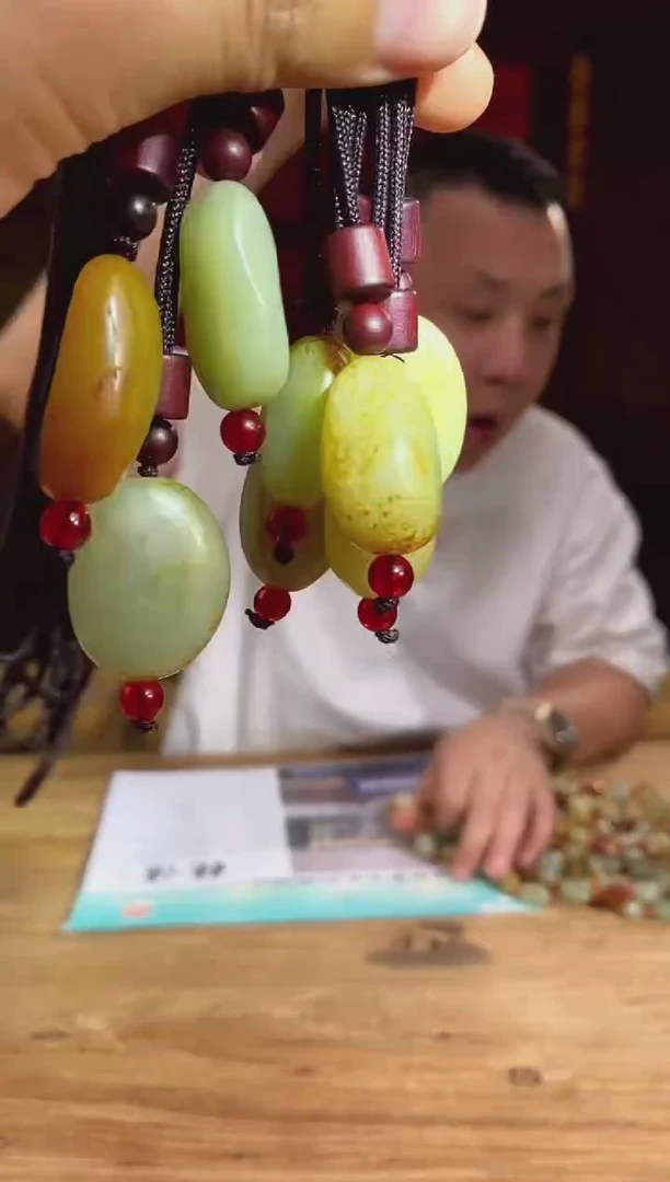 和田玉未镶嵌颈饰D808