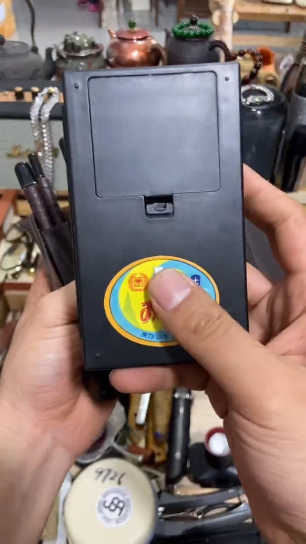 瓷片闪购商品  如图所示