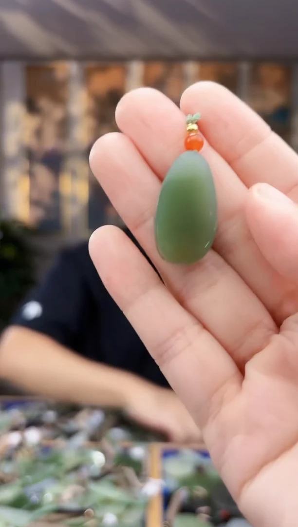 未镶嵌和田玉挂件拍一发一