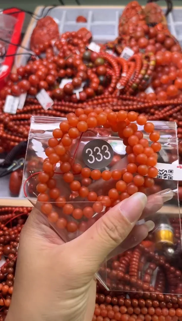 南红玛瑙未镶嵌珠宝奇石333-6+