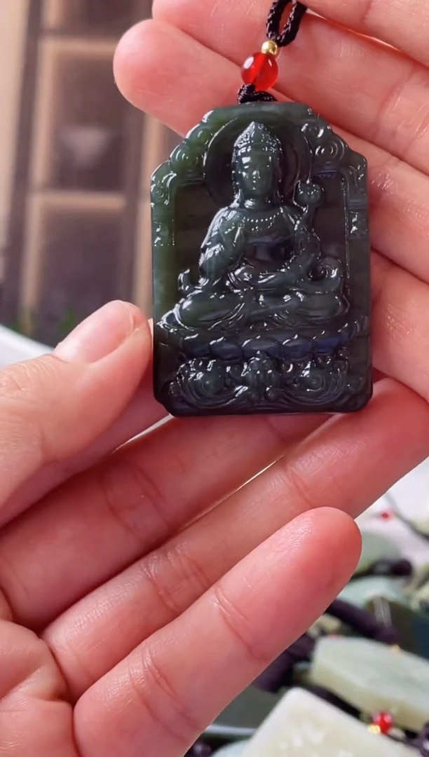 颈饰未镶嵌和田玉拍一发一