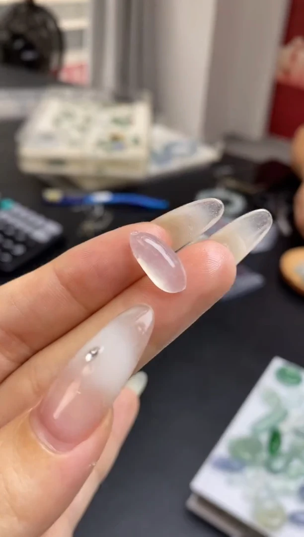 定制翡翠未镶嵌翡翠毛货~