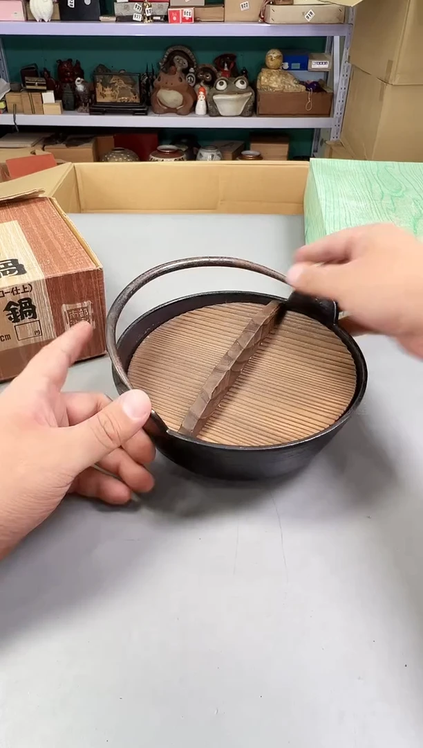 瓷片翮****室961中古产品，默认微瑕，谨慎参拍
