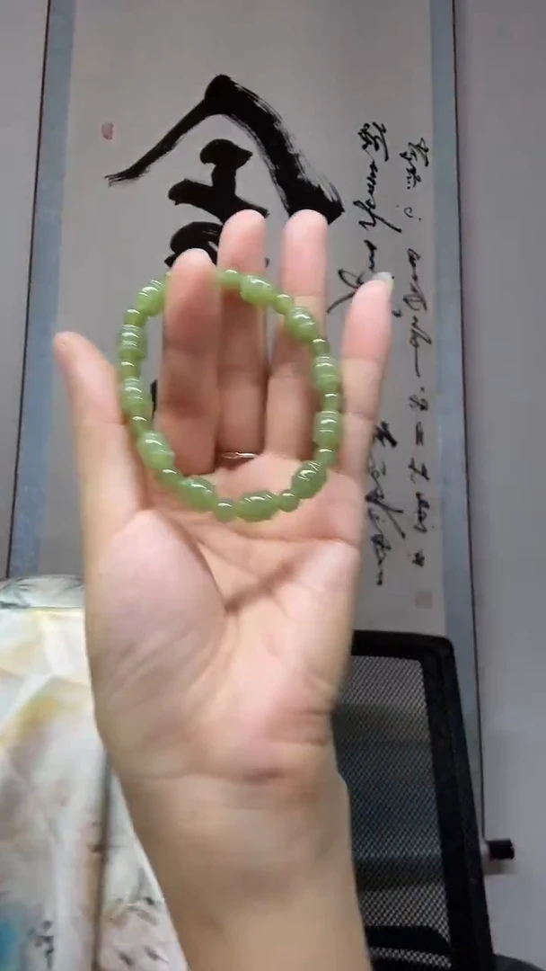 未镶嵌手串和田玉卡8