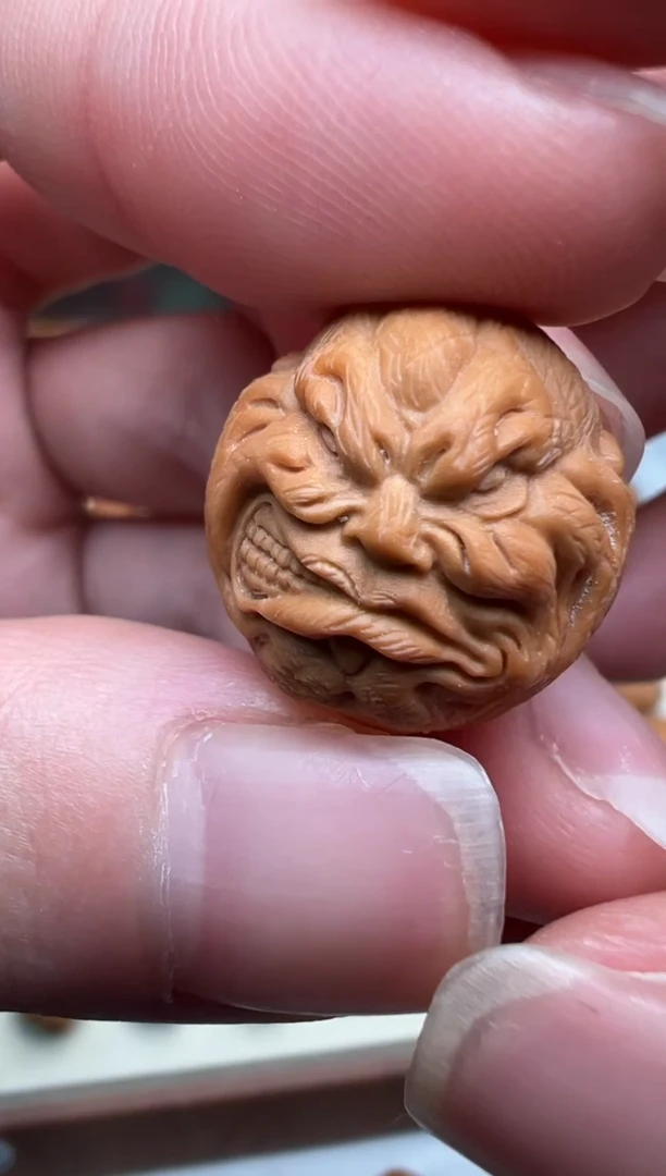 吊坠猴头核桃手修 烟鬼