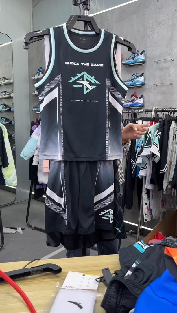 安踏儿童衣服尺码 ：165