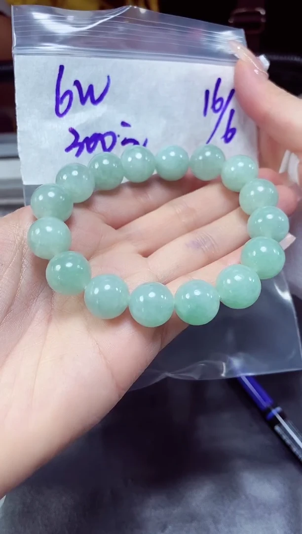 定制翡翠未镶嵌花**3天然缅甸翡翠A货