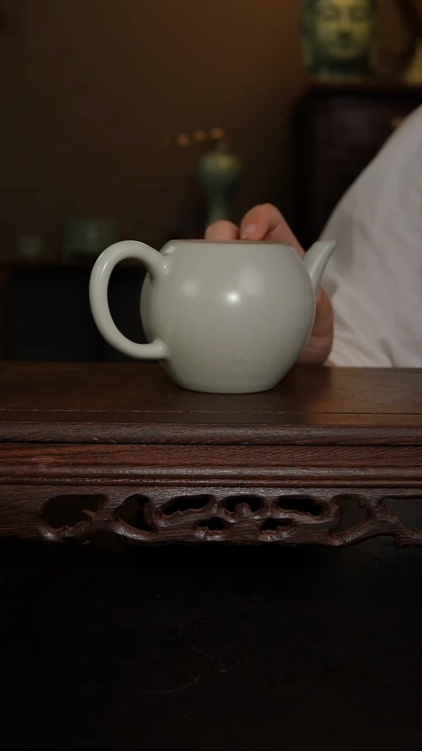 摆件王国奇手工月白官帽壶 手签