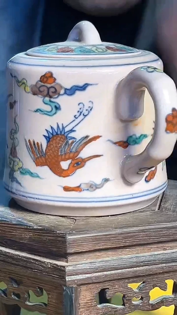 【闪购商品】瓷片575F现代工艺品一个