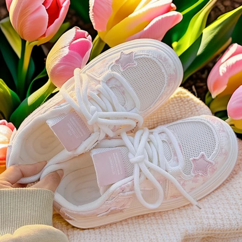 夏季网面透气小众星星板鞋女2025新款校园风时尚百搭不撞款小白鞋