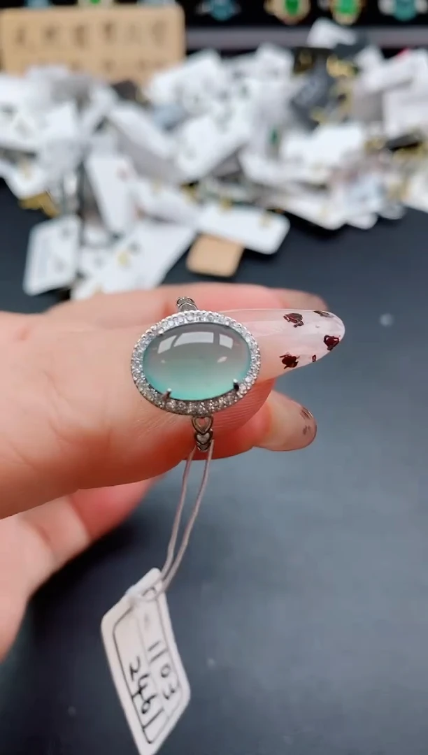 银S925镶嵌戒指翡翠1