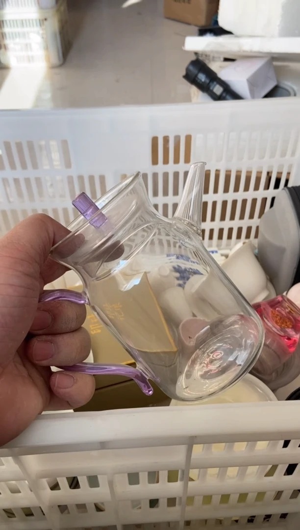 杯无运费险有瑕疵的摄影的产品有使用过的痕迹有点脏介意勿拍