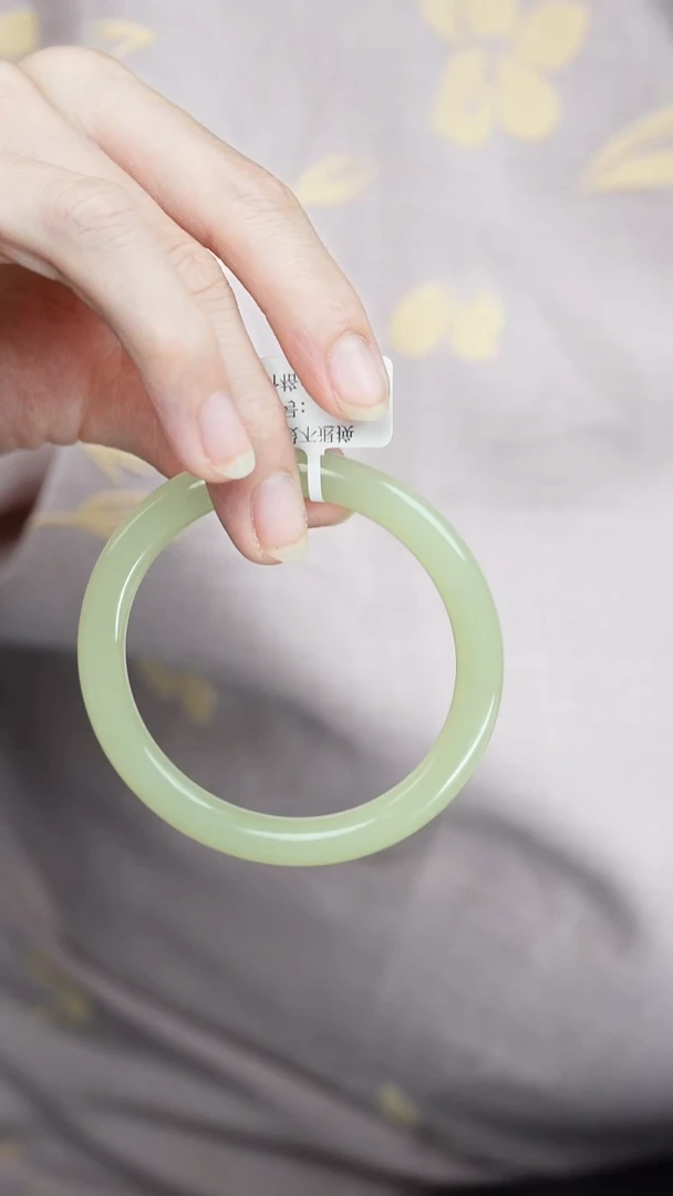 未镶嵌手镯和田玉1