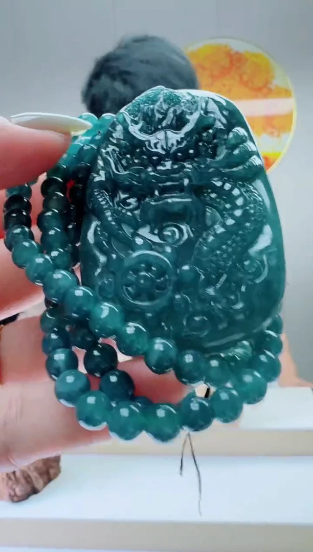 翡翠未镶嵌颈饰多样性随机发其一