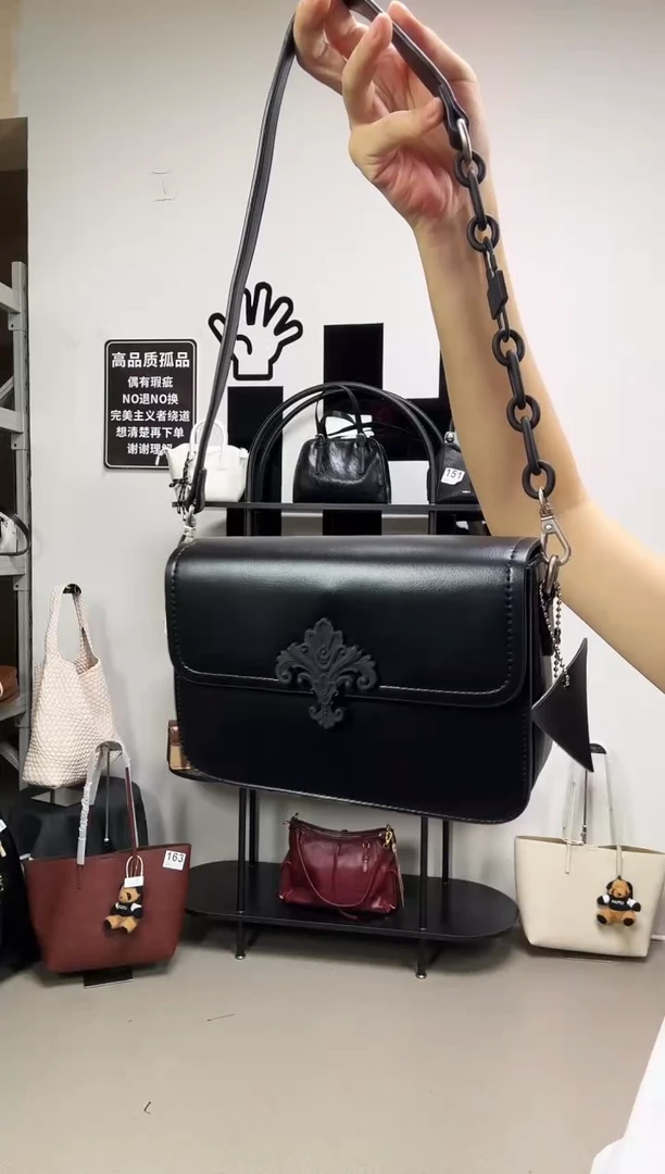 牛皮(革)福利款(默认瑕疵)不退不换:72