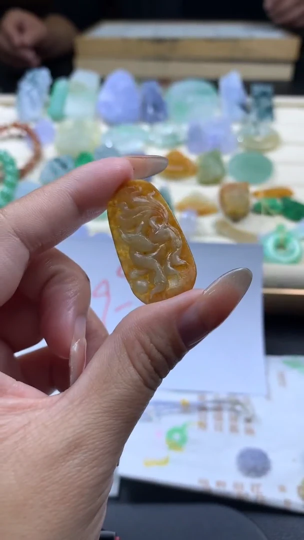 【闪购商品】定制翡翠未镶嵌翡翠