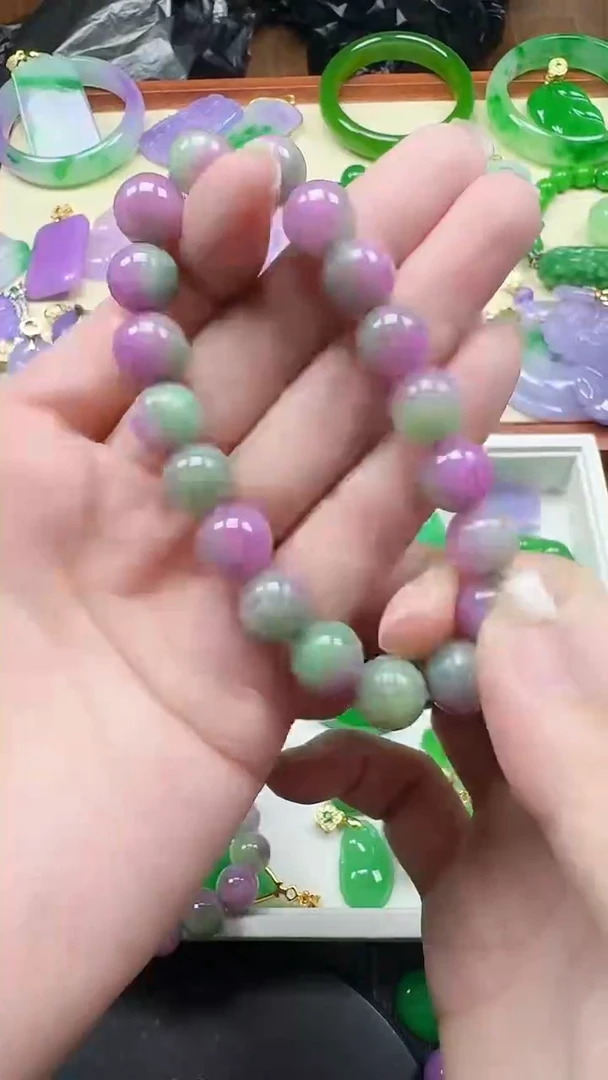 颈饰未镶嵌翡翠10mm春彩串