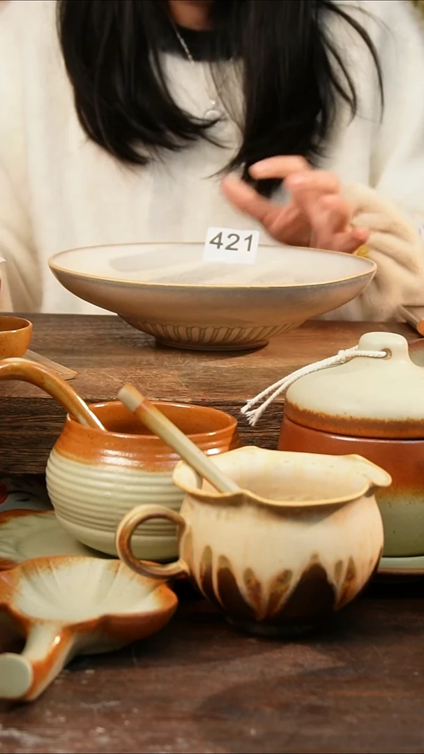 盘高颜值粗陶餐具限时抢购