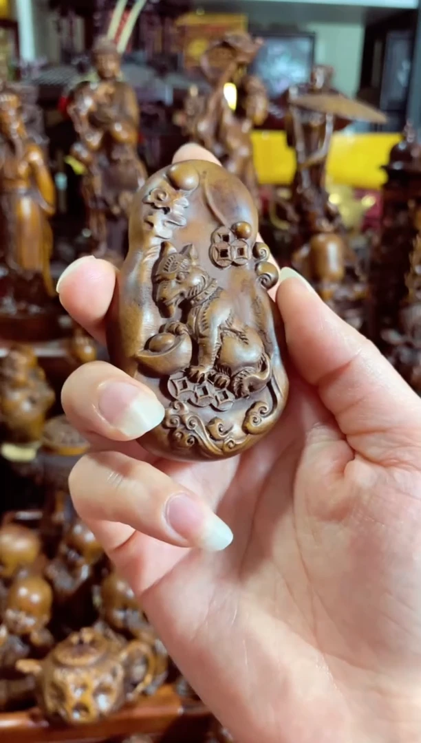 【闪购商品】香榧木小叶黄杨精美礼品狗