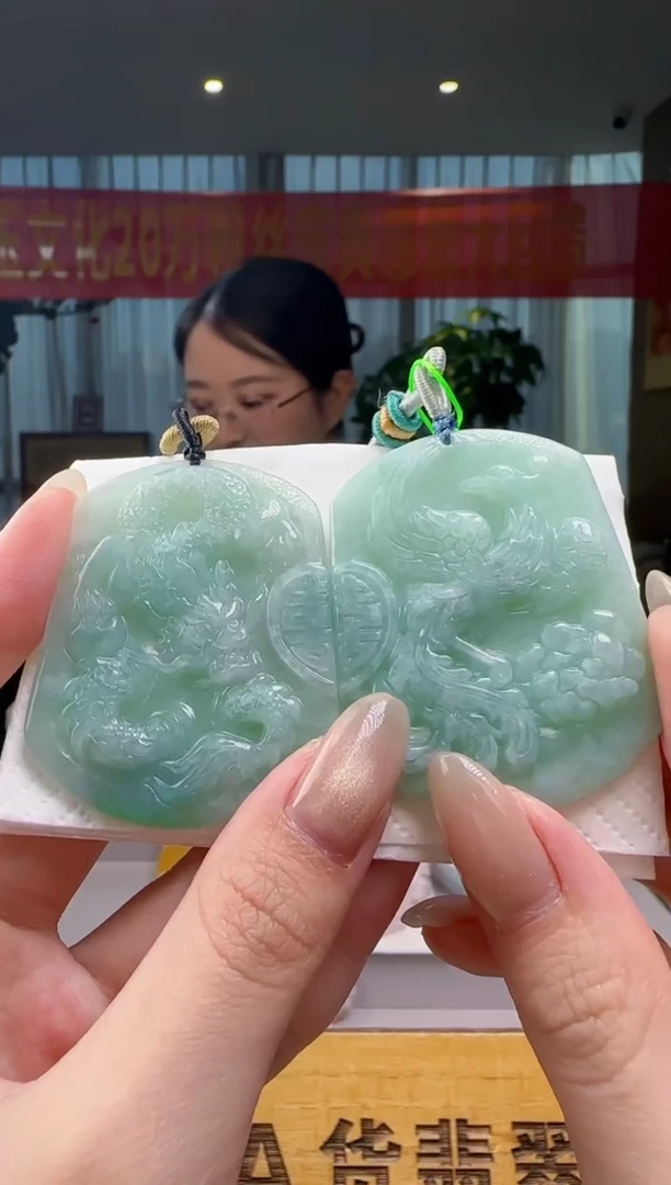 翡翠未镶嵌吊坠(不含链)多样性发其一对CC@@WS50625003