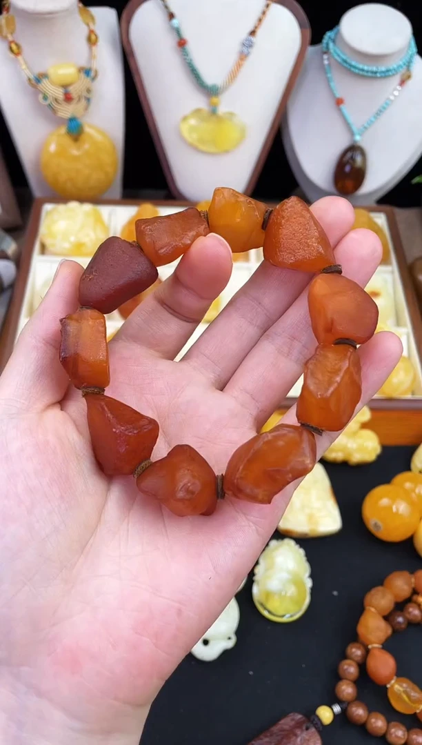 琥珀未镶嵌珠宝奇石柒月