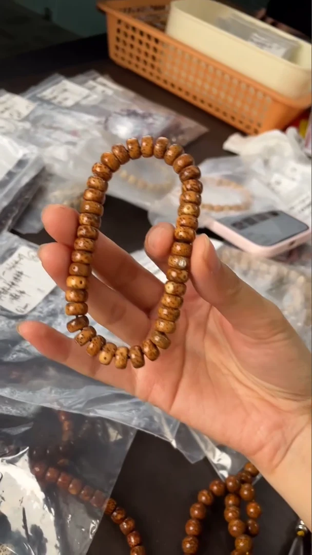 星月菩提手串精工级浅珀药片9*5手串