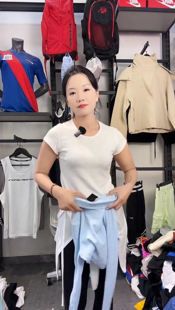 285编码 瑕疵款直播间过款为准 尺码M
