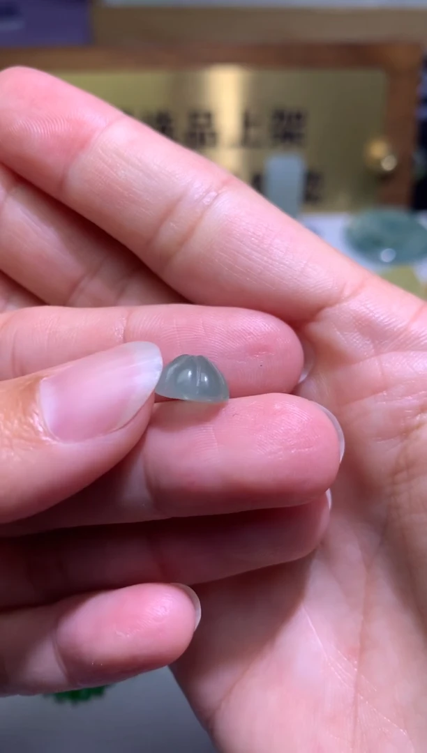 【闪购商品】定制翡翠未镶嵌毛货