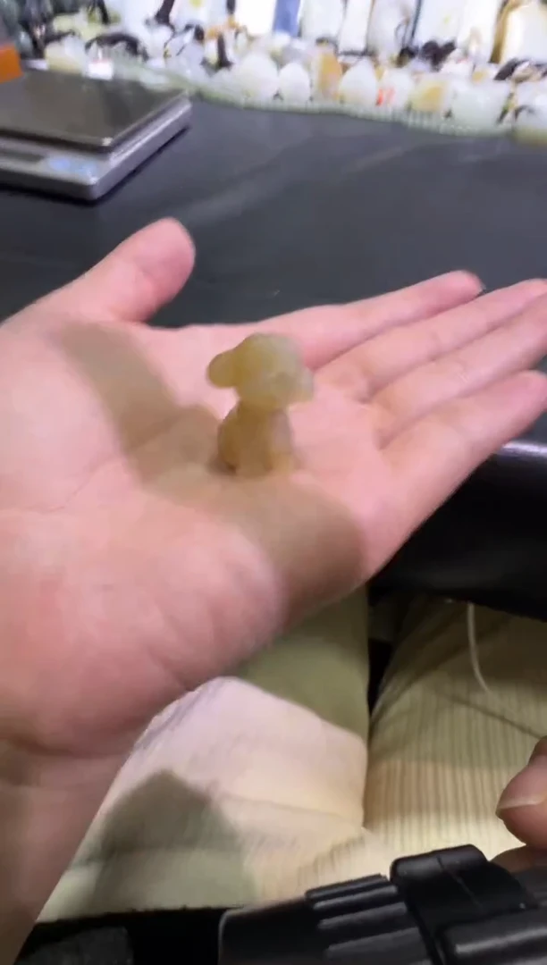 吊坠(不含链)未镶嵌和田玉金山糖白挂件（产地直发）