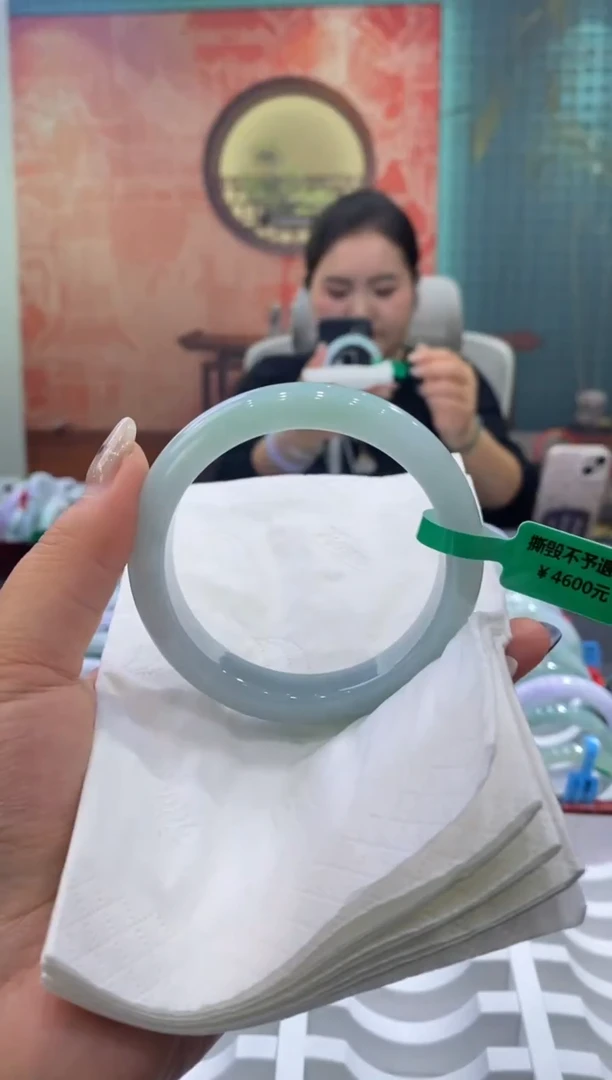 未镶嵌手镯翡翠多人00011832