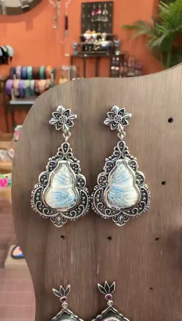 非遗手工刺绣饰品08