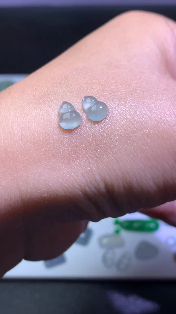 未镶嵌定制翡翠毛货