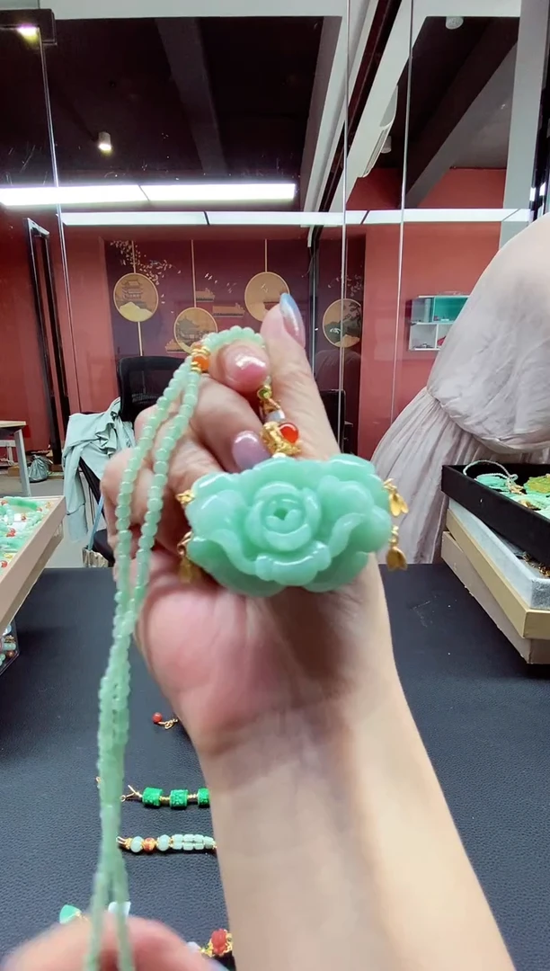 颈饰未镶嵌翡翠翡翠吊坠